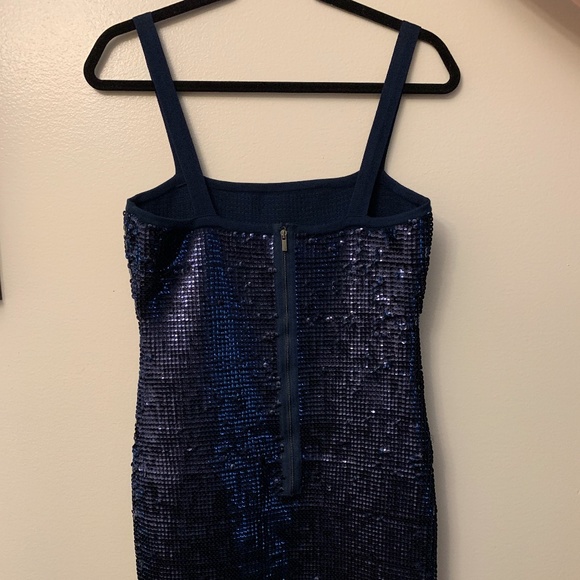 Blue Sequin BCBG Women’s Dress Cocktail Party - Picture 5 of 6